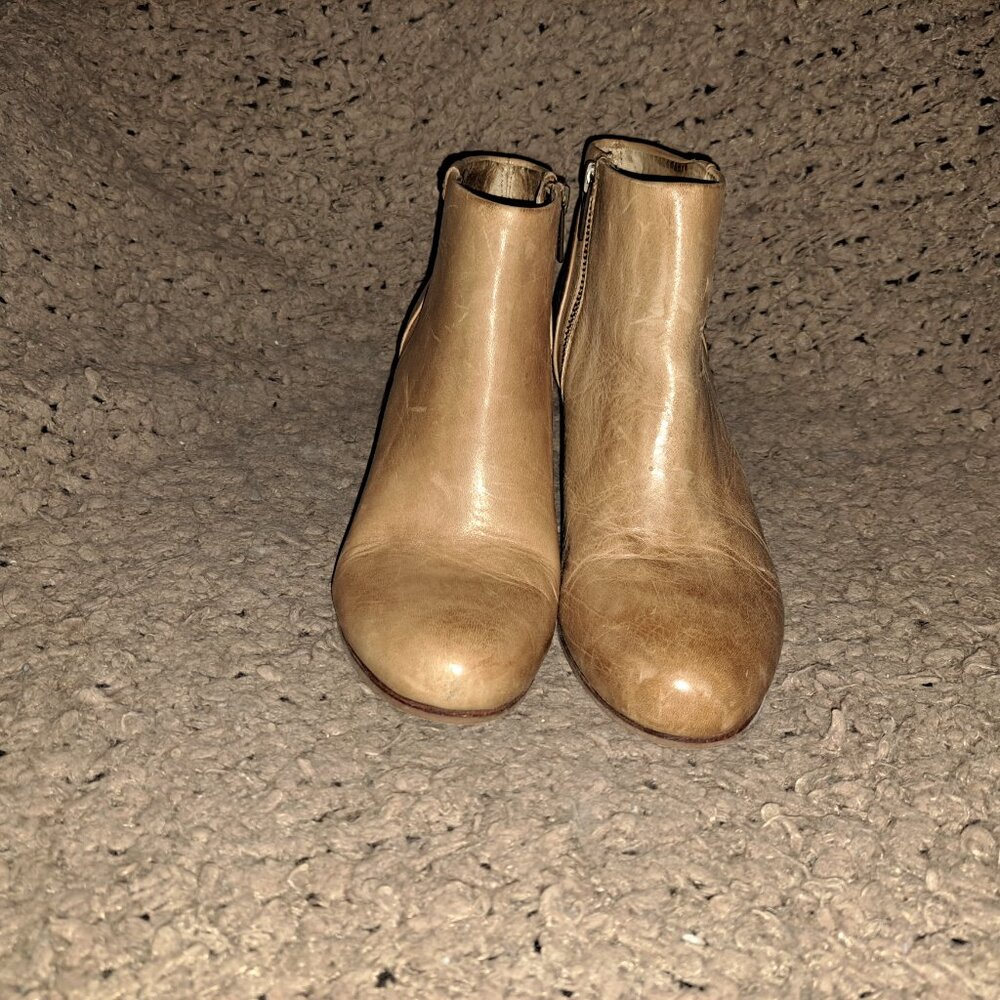 FRYE-Ciera-Shootie/Bootie-Tan Leather-Side Zip-Stacked 2.75" Heel-Sz 6.5-Good - Picture 3 of 8